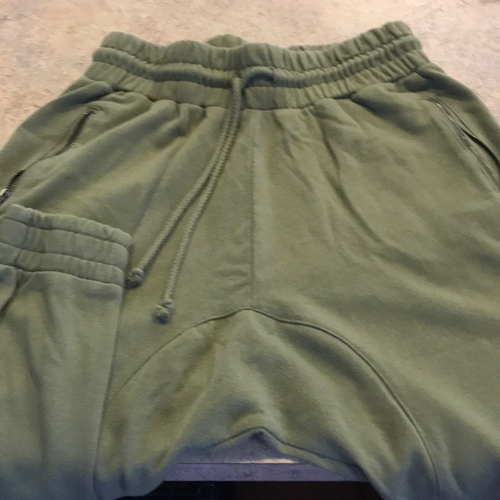 Joggers/Slouchy sweat pants